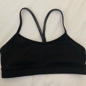 Lululemon Y sports bra